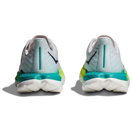 tavZTzvB7s.jpg